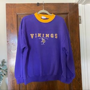 VINTAGE VIKING SWEATSHIRT 💫